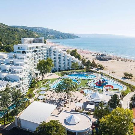 Maritim Hotel Paradise Blue Albena Exterior photo